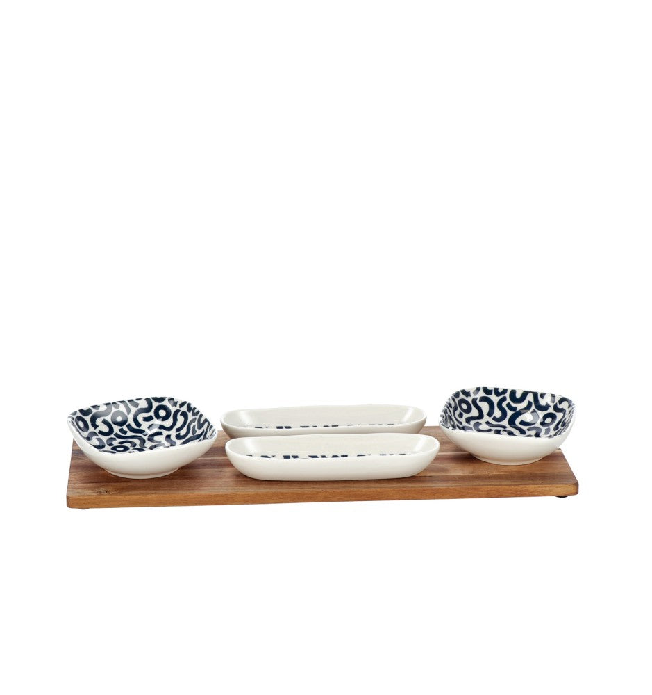 Set 4 Ciotole In Porcellana Con Vassoio In Bamboo