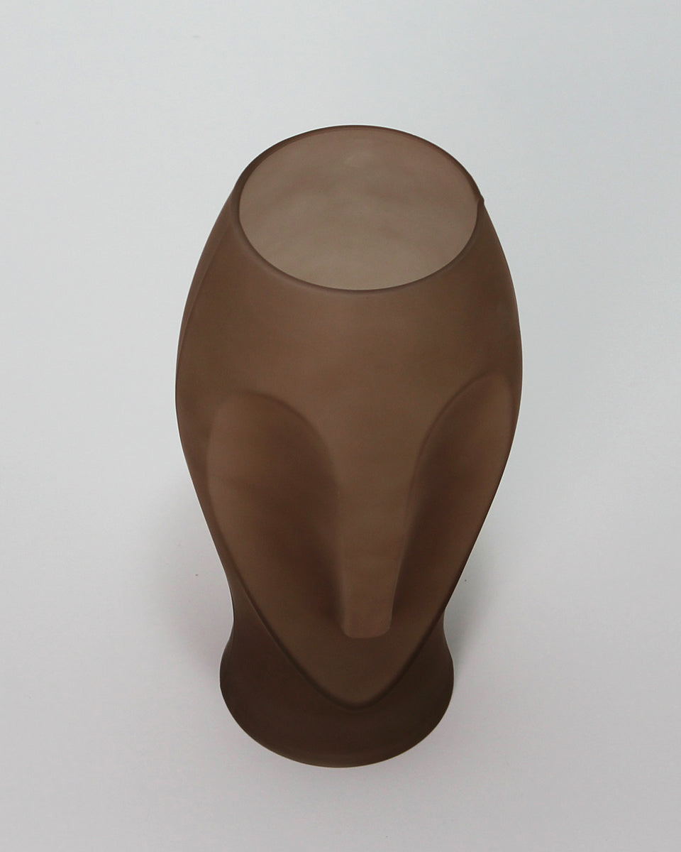 Vaso forma viso in vetro marrone 32 cm