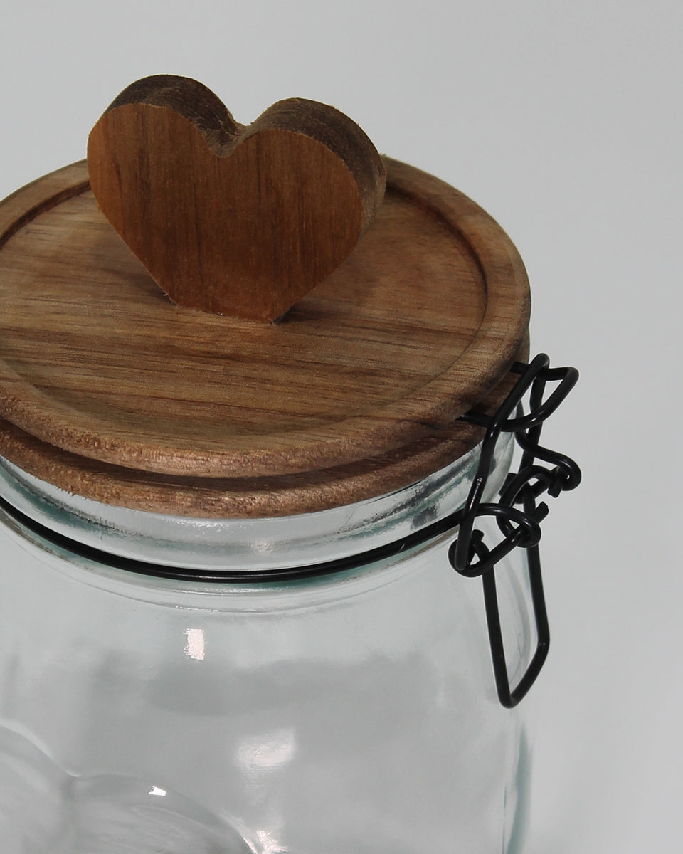 Barattolo in vetro con tappo in legno wooden heart lid